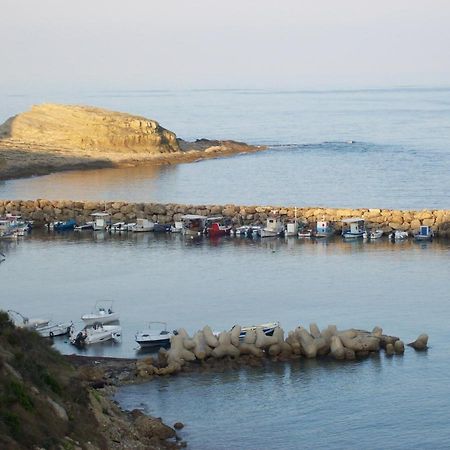 Thomas Bay Hotel Agios Stefanos Avliotes  Eksteriør bilde