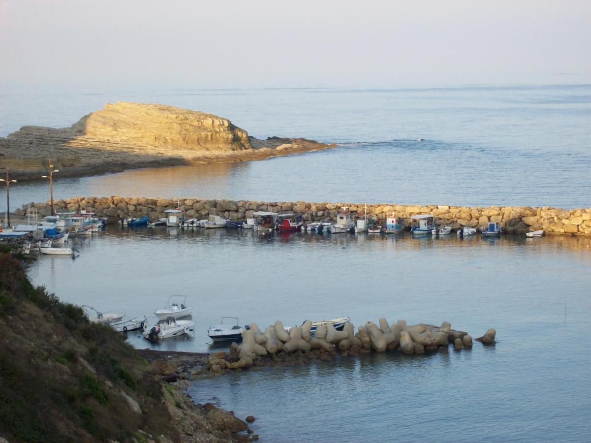 Thomas Bay Hotel Agios Stefanos Avliotes  Eksteriør bilde